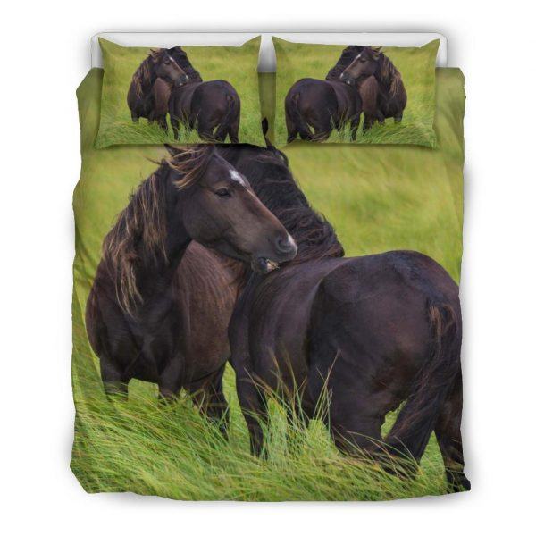 Couple of Horses on the Pasture Bedding Set Queen