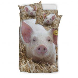Cute Baby Pig in Grass Bedding Set Twin