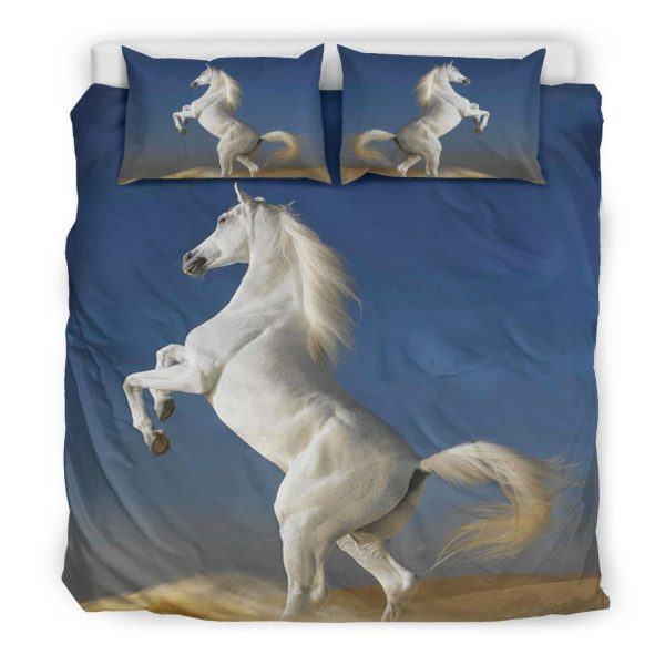 White Horse Stand with 2 Leg Bedding Set King