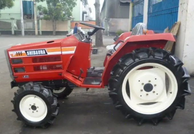 Shibaura tractor