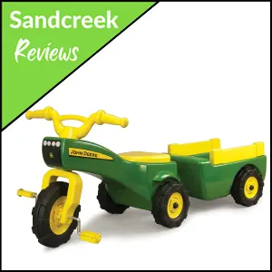 Tomy John Deere Tractor and Wagon