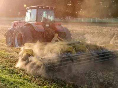 tractor implement up close