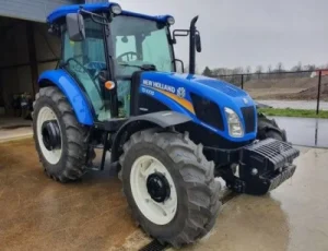 New Holland (part of CNH global) tractor