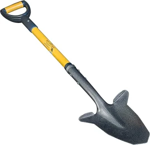 Best for Lightweight: Spear Head Spade SHFD3 Gardening Shovel